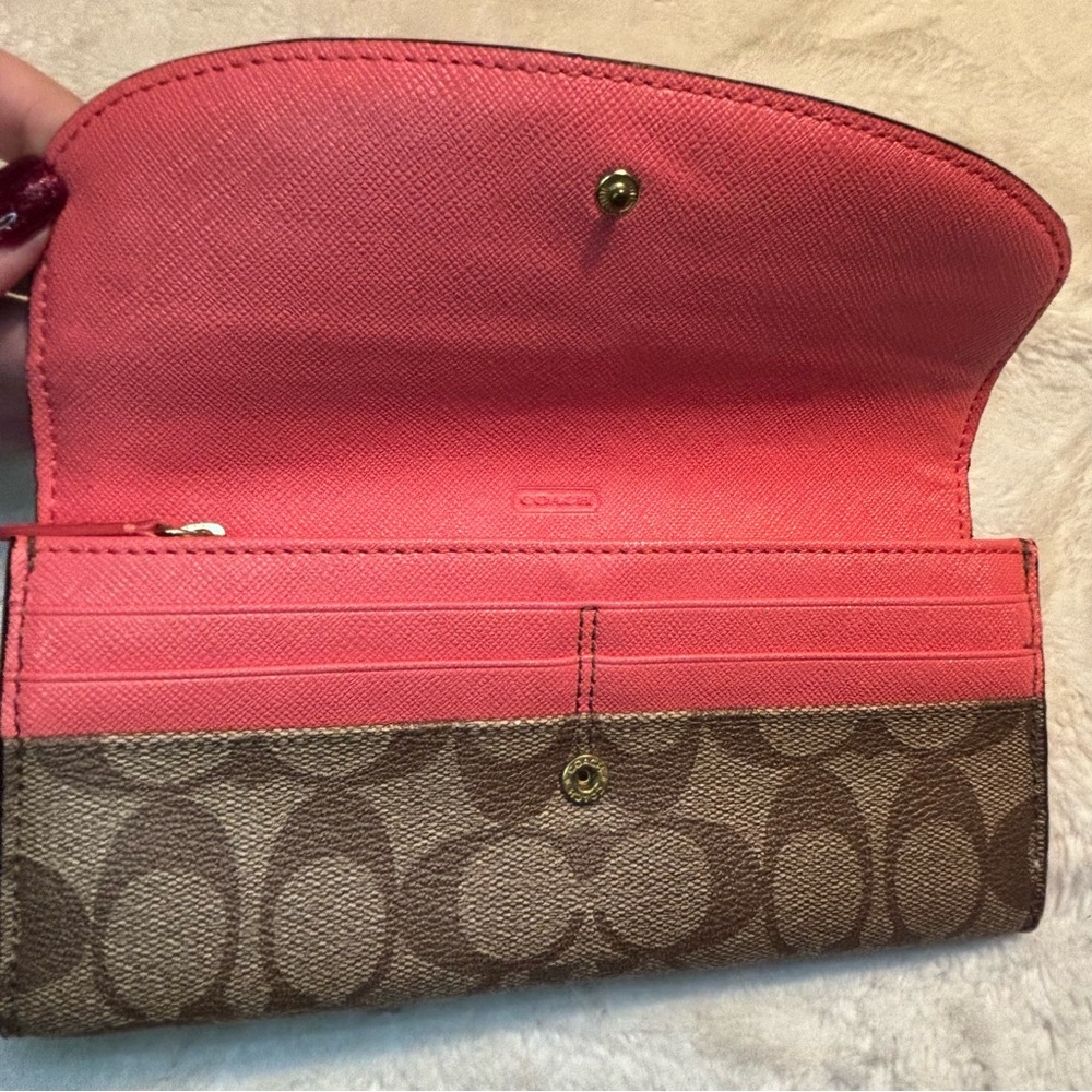 COACH Peyton Signature Slim Envelope Wallet Khaki Tan Coral Pink Canvas Leather - Picture 11 of 16